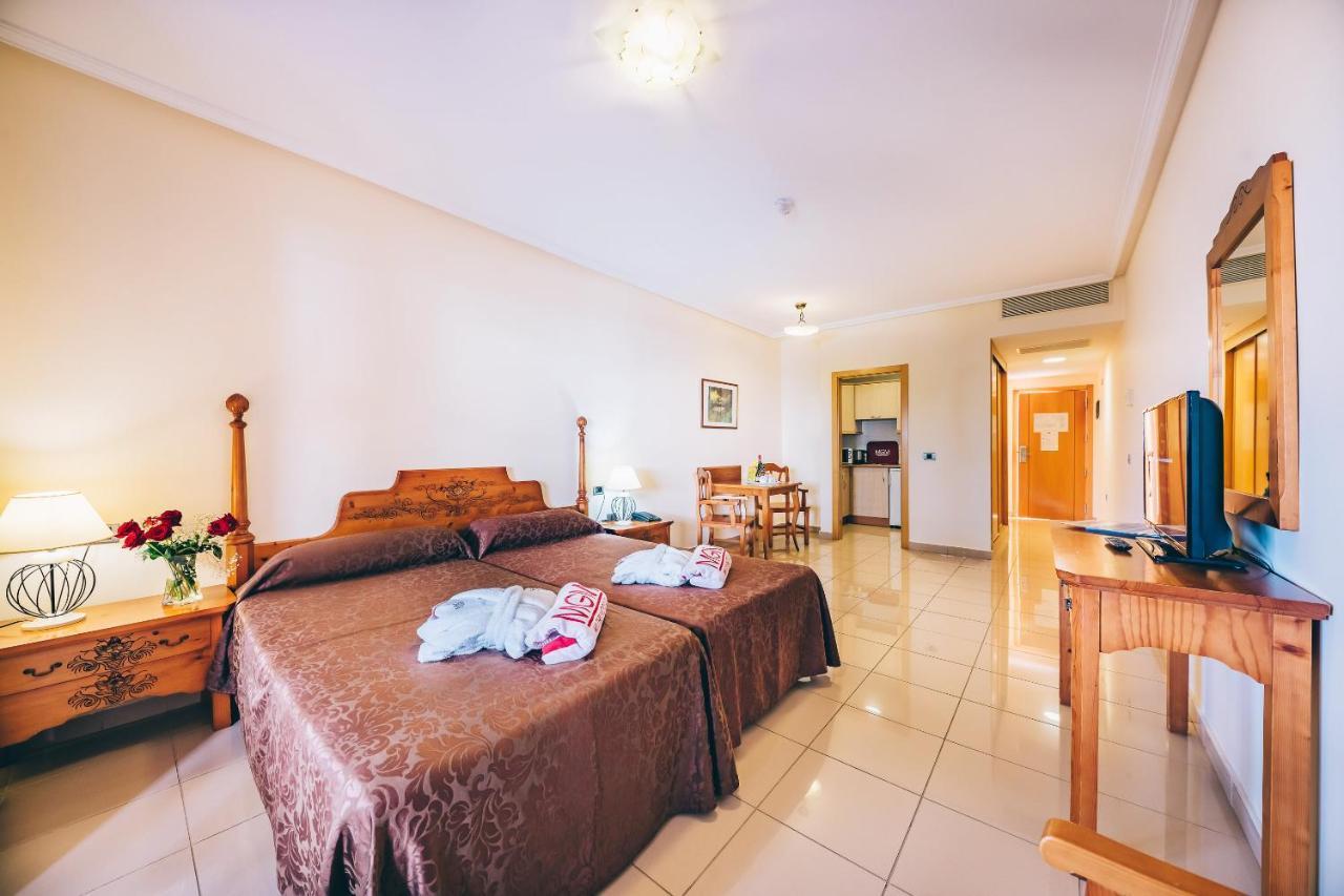 Grand Muthu Golf Plaza Hotel & Spa San Miguel de Abona Exterior photo