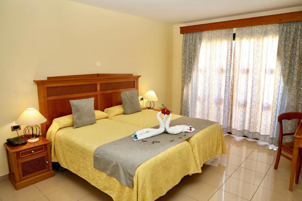 Grand Muthu Golf Plaza Hotel & Spa San Miguel de Abona Exterior photo