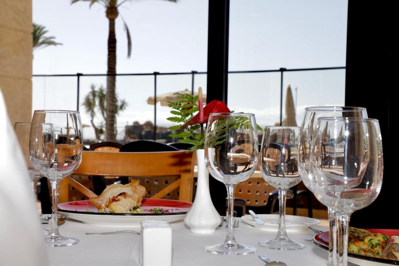 Grand Muthu Golf Plaza Hotel & Spa San Miguel de Abona Exterior photo Wine glasses
