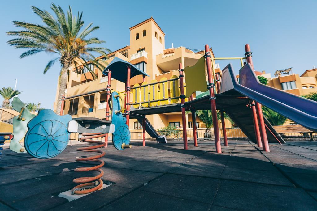 Grand Muthu Golf Plaza Hotel & Spa San Miguel de Abona Exterior photo Playground in the village of El Toro